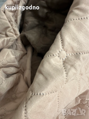 Подарява се шалте кувертюра