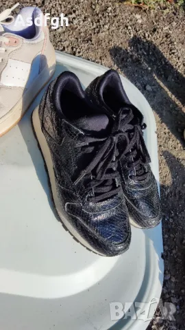 Маратонки и обувки Reebok, снимка 2 - Маратонки - 47258792