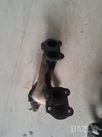 Изпускателен колектор за пежо партнер 1.9 дизел , снимка 2 - Части - 48591792
