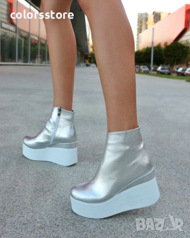 Боти на платформа - сребриста кожа с бяло ходило - 130K , снимка 2 - Дамски боти - 35863686