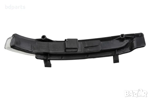 Десен мигач за странично огледало, Led, Skoda Octavia, Superb, снимка 4 - Части - 56142827