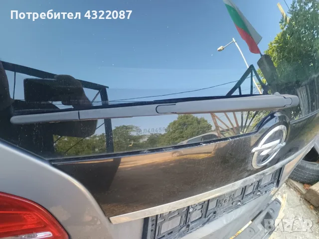 Лайсна с емблема заден капак / багажник от Мерива Б / Meriva B 1.4 turbo 120к.с 2012г A14NEL , снимка 2 - Части - 55857024