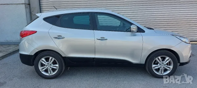Hyundai IX35 2.0 163k., снимка 3 - Автомобили и джипове - 55878443
