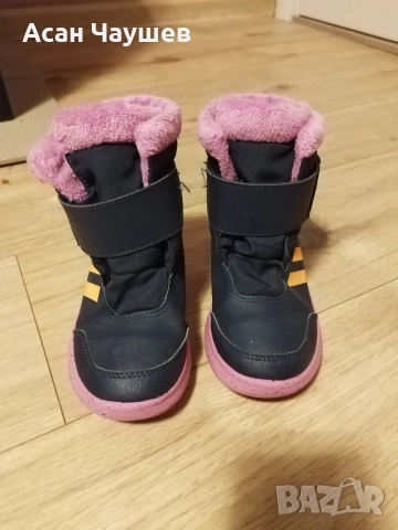 Adidas , снимка 3 - Детски боти и ботуши - 52888285