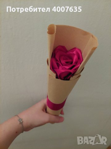 Букет от 1 сатенена роза , снимка 1