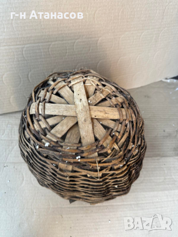 Автентична дървена кошница - изплетена от клони, снимка 4 - Антикварни и старинни предмети - 44736544