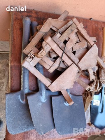 Военни лопатки, снимка 5 - Антикварни и старинни предмети - 34255696