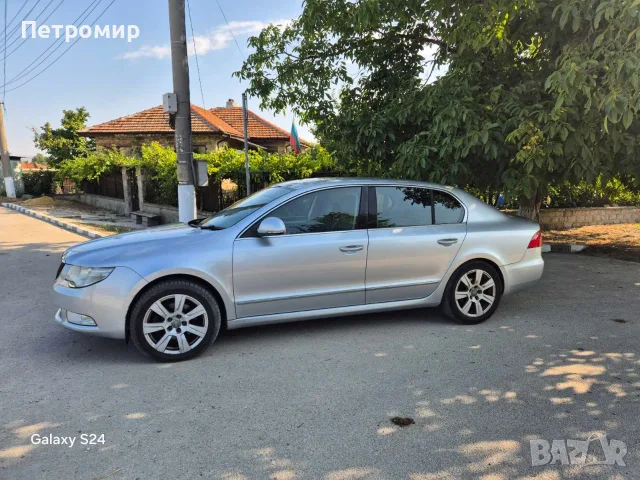 На части Skoda Superb 2.0 140 с код CFFB, снимка 6 - Автомобили и джипове - 55946243