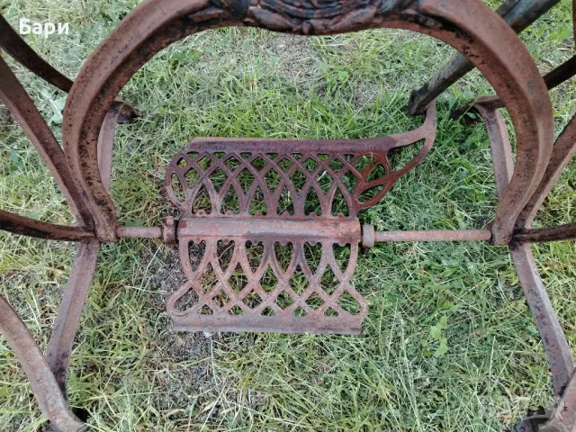 Красиви крака на стара шевна машина NS/BRUDER-KEPICH, снимка 16 - Колекции - 50370250