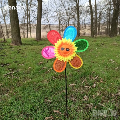 3599 Вятърна въртележка за градина Слънчоглед със слънчеви очила