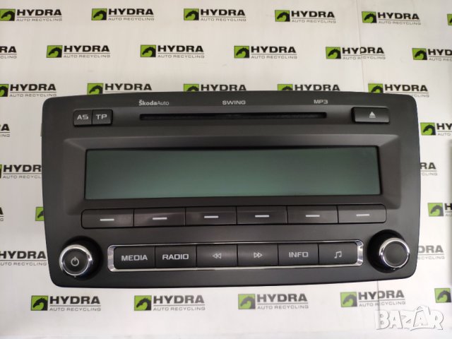 CD/Radio Skoda Swing Octavia 2 Yeti Радио Шкода Октавия Йети, снимка 1