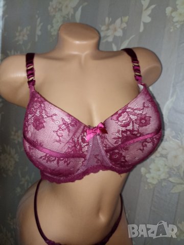 Hunkemoller 90 E-Перфектен сутиен с твърди чашки в бордо , снимка 1 - Бельо - 41917094