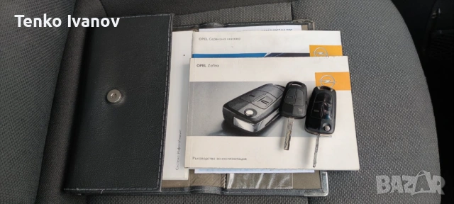 Opel Zafira B 1.9 CDTI, снимка 11 - Автомобили и джипове - 53716354