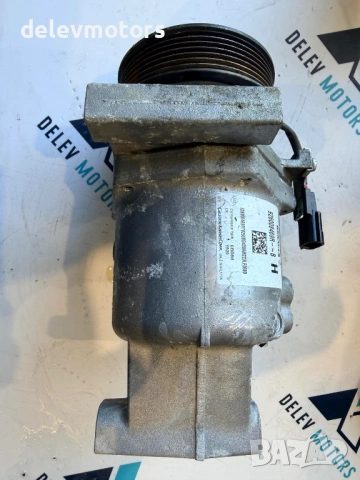 926008469R компресор за климатик от Dacia Logan 3 1.0 TCe 100 ECO-G LPG, двигател H4D480, 101 кс, JT, снимка 5 - Части - 53851224