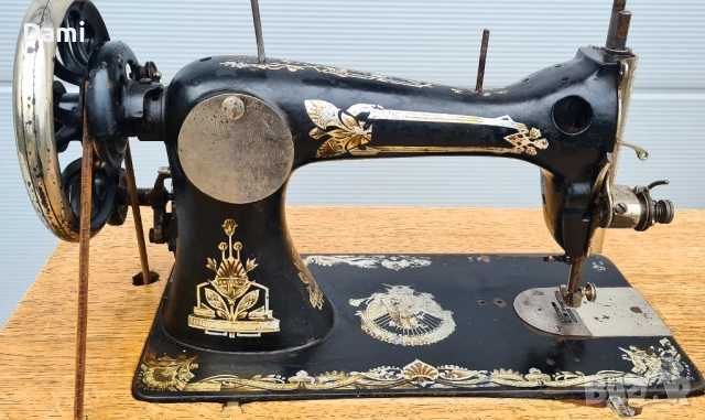 Крачна шевна машина Балкан, снимка 5 - Антикварни и старинни предмети - 52914868