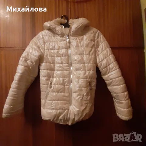 Есенно яке с качулка