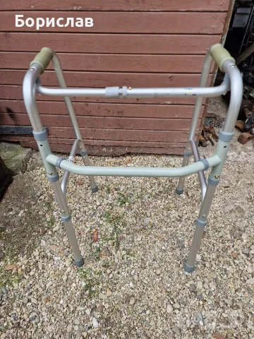 Помощна, раздвижна проходилка