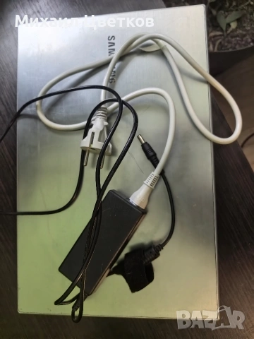 продавам лаптоп Samsung np300v5z , снимка 7 - Лаптопи за дома - 53062391