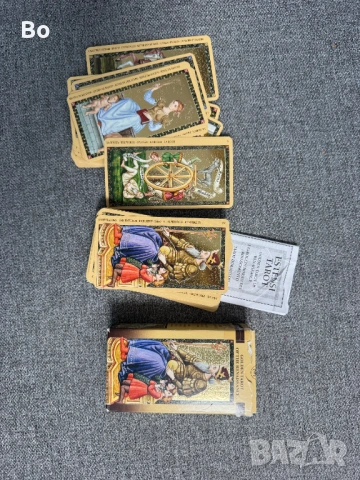Оригинални таро Estensi Tarot (Golden Tarot of the Renaissance), снимка 2 - Езотерика - 53415978