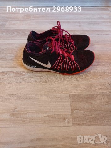 Дамски обувки Nike Dual Fusion