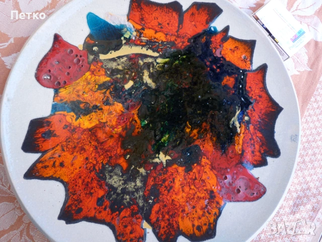 Голяма масивна рисувана чиния 42 см  1989 г, снимка 3 - Антикварни и старинни предмети - 53131954