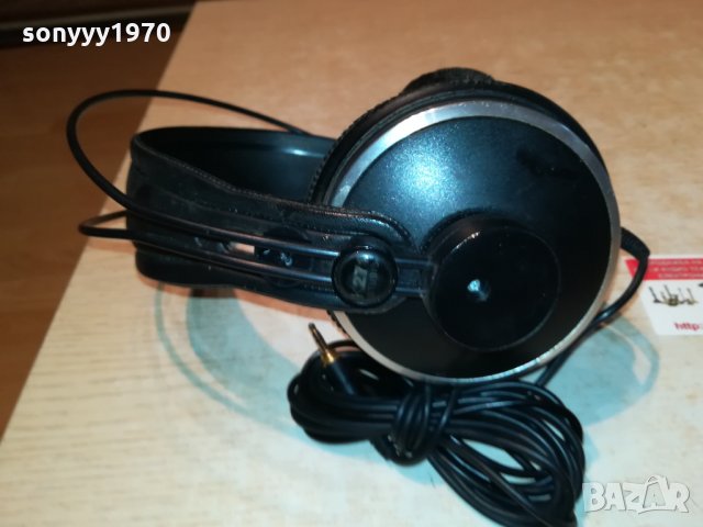 AKG K271 STUDIO-MADE IN AUSTRIA 0710211830, снимка 18 - Слушалки и портативни колонки - 34385300