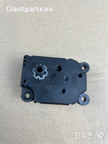 Моторчета парно клапи Мерцедес БМВ, снимка 7 - Части - 36028462