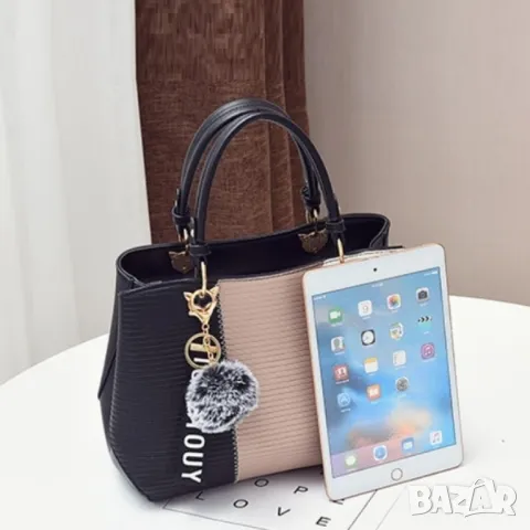 Дамска чанта Foxy Black, снимка 15 - Чанти - 47924278