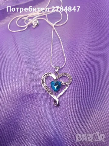 Колие с кристали , снимка 2 - Колиета, медальони, синджири - 49132333