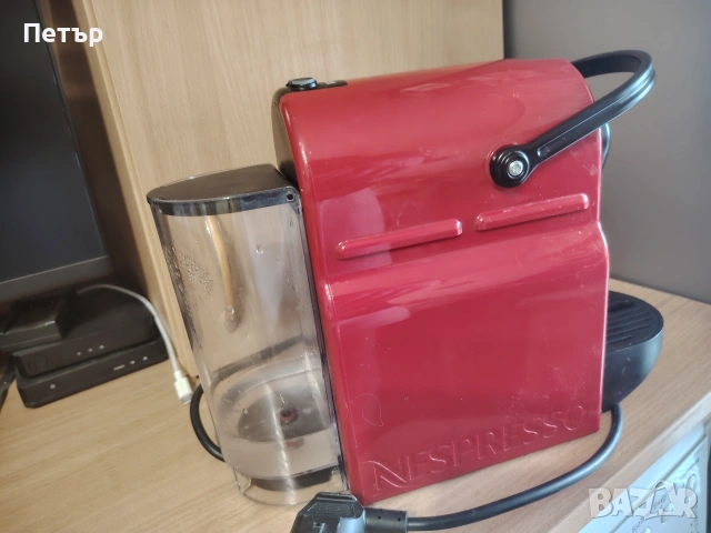 Кафемашина Nespresso , снимка 3 - Кафемашини - 53846151
