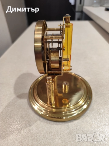 годишен часовник, снимка 2 - Антикварни и старинни предмети - 52808672