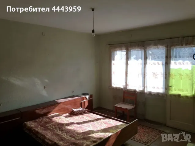 Голяма тухлена двуетажна къща с приземен, тавански етаж и двор в гр. Харманли, снимка 16 - Къщи - 49884994