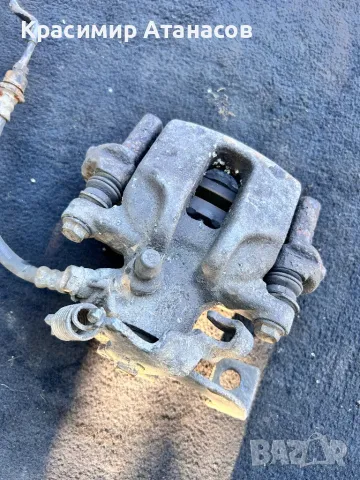 Спирачен апарат заден десен  за Тойота Аурис.2007-2012г