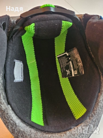 Комлект детска каска Quiksilver и маска, снимка 5 - Зимни спортове - 53377085