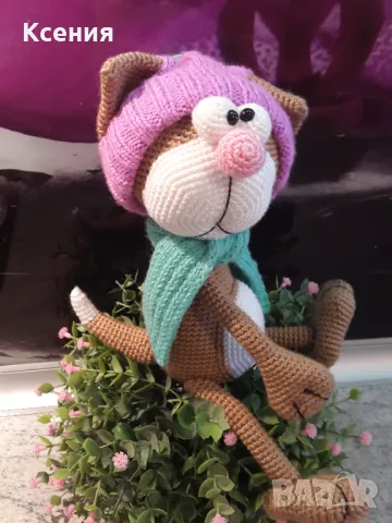 Подаръци за Св. Валентин. Плетена играчка Котка /Марсик/, Ръчно изработена, снимка 16 - Плюшени играчки - 48055111