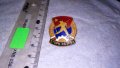 ВТОРИ РАЗРЯД Стара ЕМАЙЛИРАНА БРОНЗОВА НРБ СОЦ РЯДКА ЗНАЧКА на ВИНТ 33504, снимка 5
