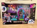 Комплект мебели за кукли, Monster High, страховито студио, многоцветен, снимка 3