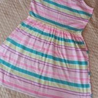Продавам детска рокля, снимка 1 - Детски рокли и поли - 41025083