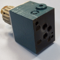 Хидравличен клапан BOSCH 0811332 pressure regulation valve, снимка 5 - Резервни части за машини - 36376546