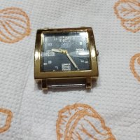 Стилни оригинални дамски часовници (цената е за трите часовника, не се продават по отделно), снимка 5 - Дамски - 39387345