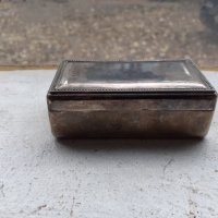 Стара антикварна метална кутийка кутия, снимка 2 - Антикварни и старинни предмети - 38988103
