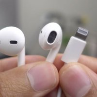 Apple EarPods с Lighting connector Оригинални Слушалки от iPhone, снимка 5 - Слушалки, hands-free - 35609794