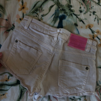 Къси дамски/детски панталони, размер XS, снимка 3 - Къси панталони и бермуди - 44827926