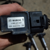 Оригинална запалителна бобина бобини Bosch 0986221047 за ВАГ 1,2 Поло 4 Сеат Ибиза 3 Фабиа 1.2, снимка 5 - Части - 44518503