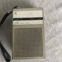 малко радио филипс, снимка 1 - Радиокасетофони, транзистори - 39315447