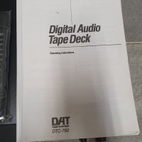 Дат дек / Digital audio tape deck Sony DTC-750 В много добро състояние. Всичко му работи. Има дистан, снимка 5 - Декове - 39114598
