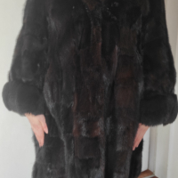 Дамско палто естествен косъм  от норка размер L , снимка 3 - Палта, манта - 44749571