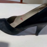 Дамски черни лачени обувки, снимка 5 - Дамски обувки на ток - 39660722