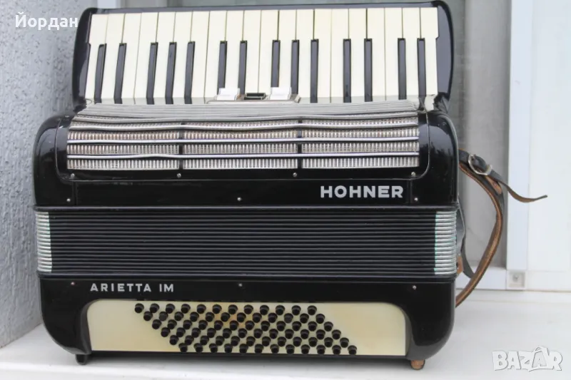 Немски акордеон ''Hohner Arietta IM'' , снимка 1