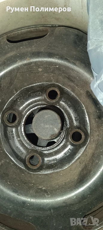 гуми с джанти и тасове , снимка 1